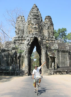 Eu em angkor Thom - Camboja